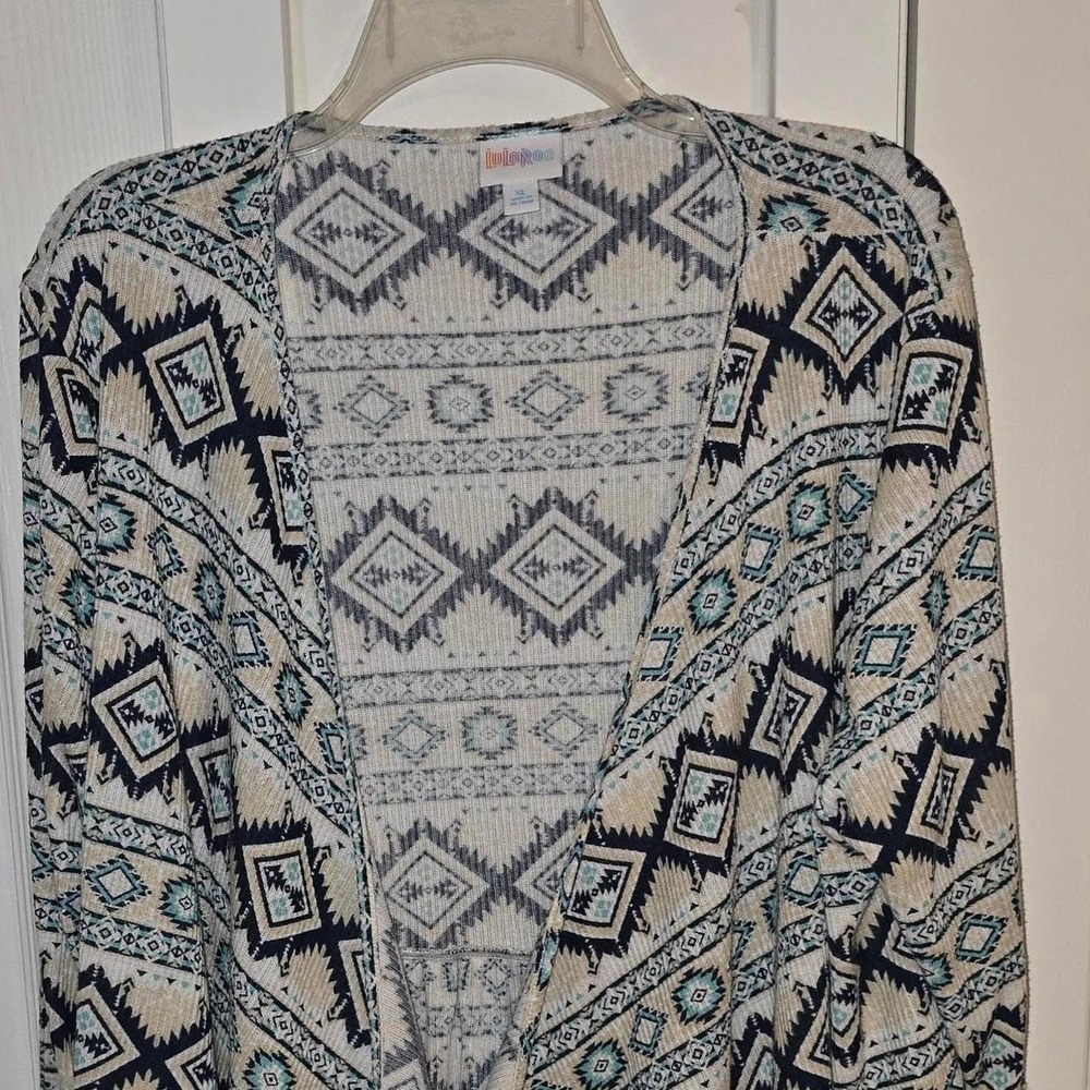 LulaRoe cardigan with Navy, white geometric pattern in XL